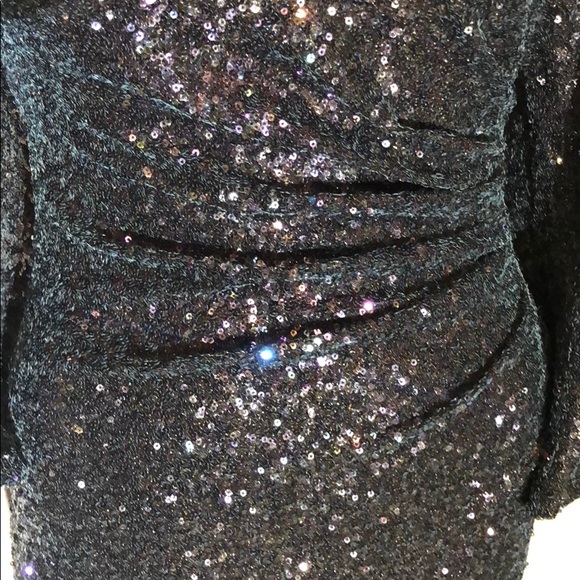 Kevan Hall gown. (Original ) Bat wing dress - Picture 4 of 8